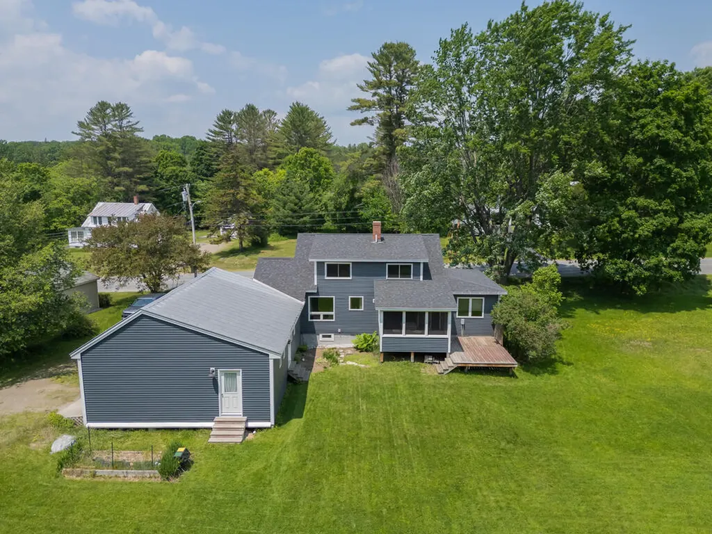 189 Middle Street Farmington ME 04938