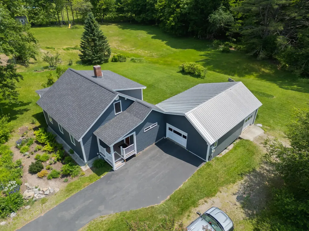 189 Middle Street Farmington ME 04938