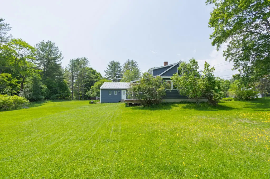 189 Middle Street Farmington ME 04938