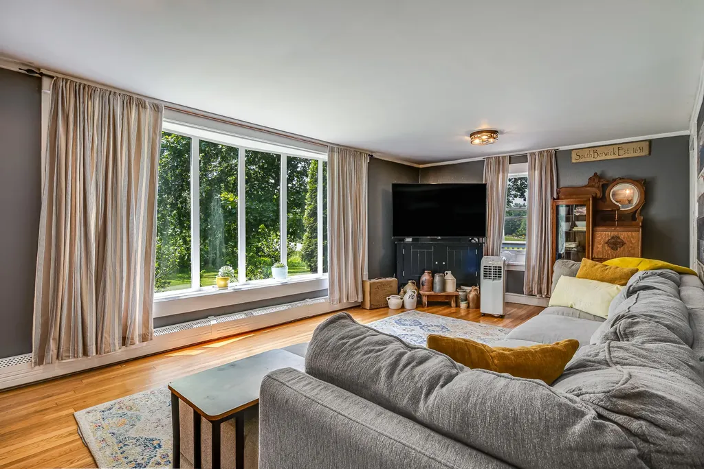 132 Knights Pond Road South Berwick ME 03908
