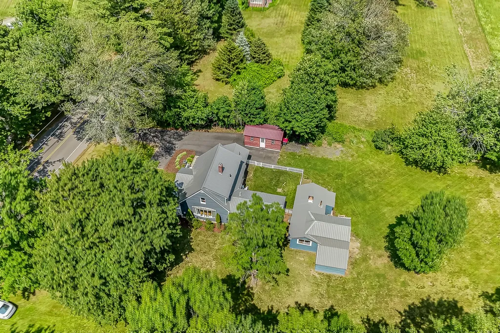 132 Knights Pond Road South Berwick ME 03908