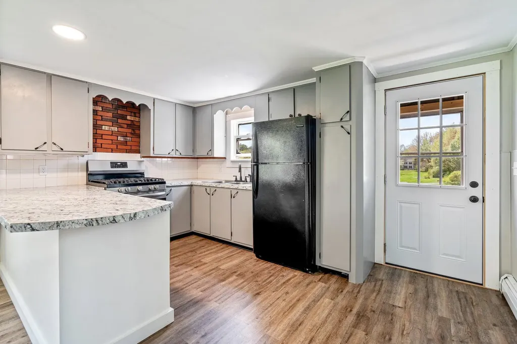 7 Hubbard Avenue Limington ME 04049