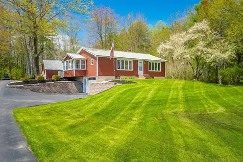 7 Hubbard Avenue Limington ME 04049