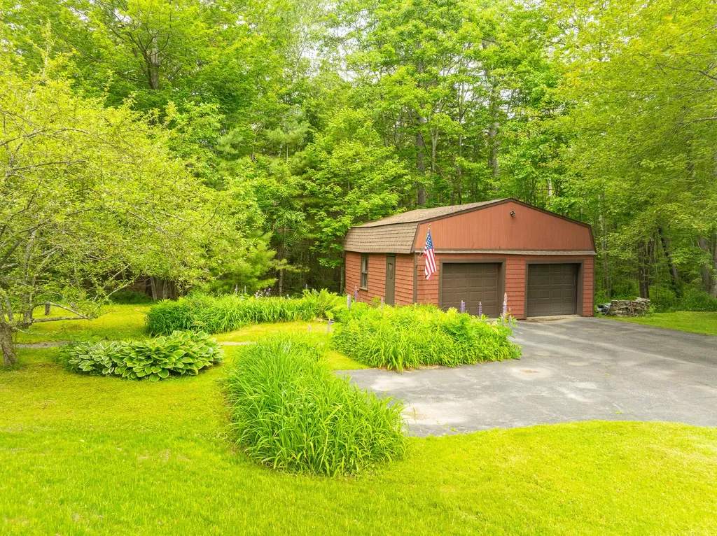 260 Coombs Road Brunswick ME 04011