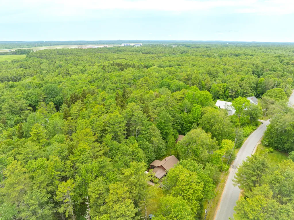 260 Coombs Road Brunswick ME 04011