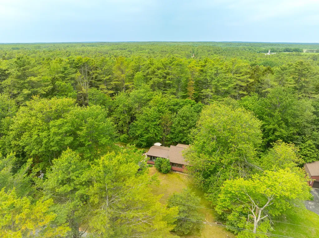 260 Coombs Road Brunswick ME 04011