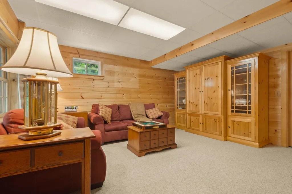 517 Shelton Trail Rangeley Plt ME 04970