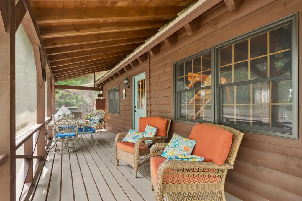 517 Shelton Trail Rangeley Plt ME 04970