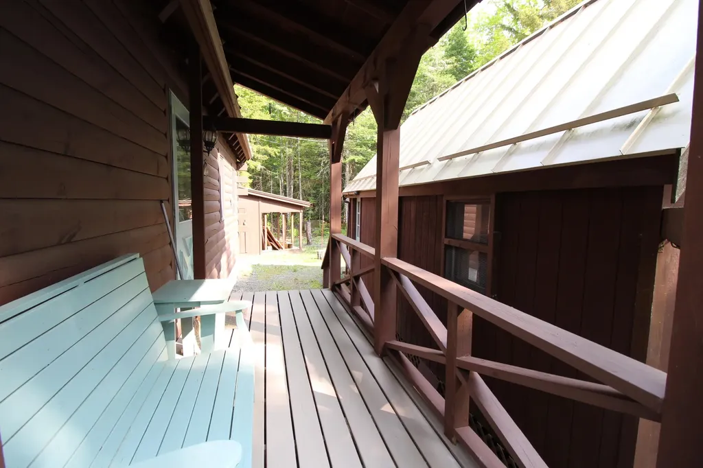 517 Shelton Trail Rangeley Plt ME 04970