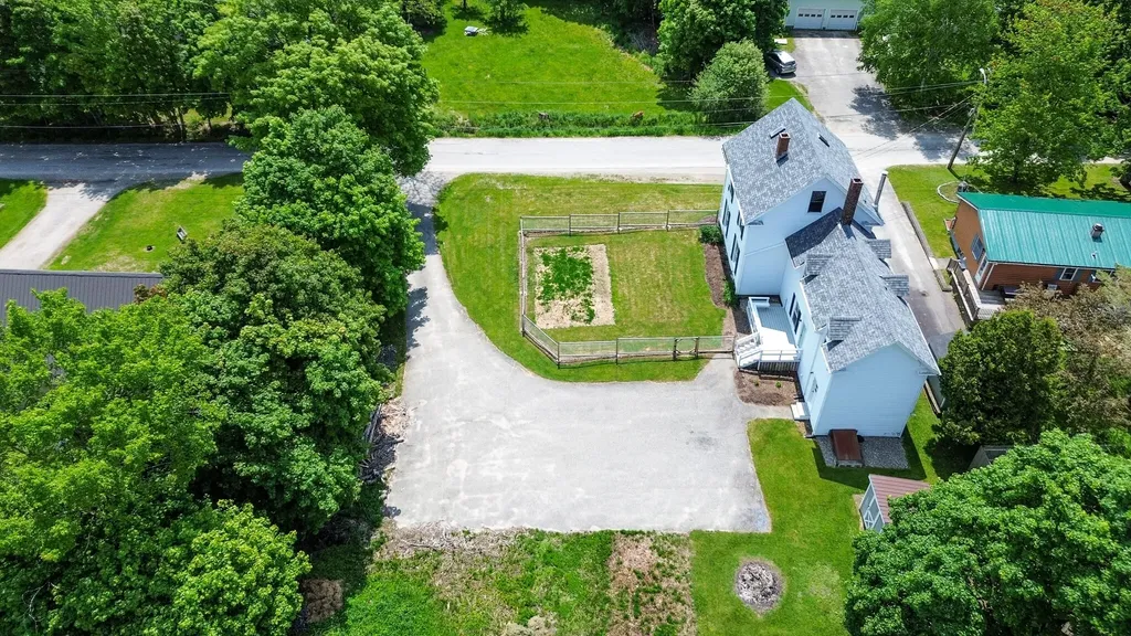 11 Gardner Avenue Machias ME 04654