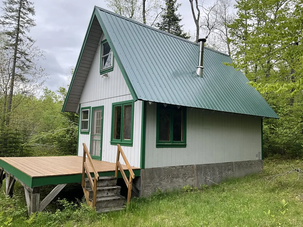 37 Harlin Road Garland ME 04939