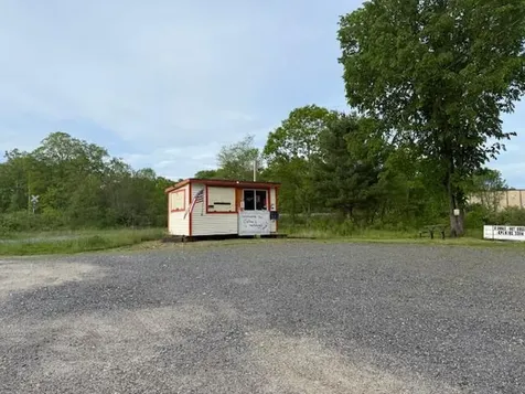 951 Us Route 202 Greene ME 04236