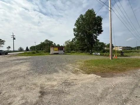 951 Us Route 202 Greene ME 04236