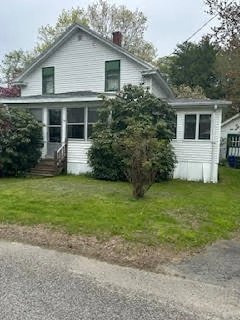 30 Palmer Street Westbrook ME 04092