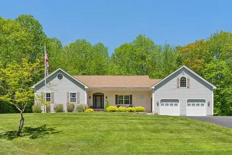 26 Pompeo Drive Gorham ME 04038