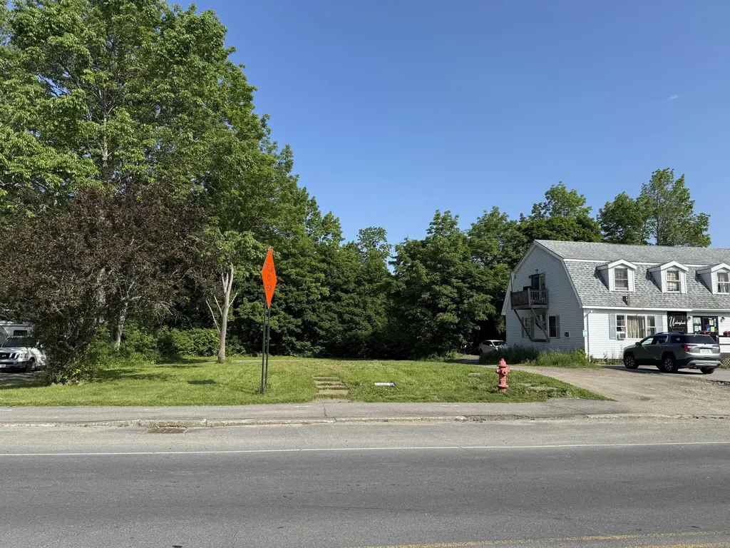 79 North Street Calais ME 04619