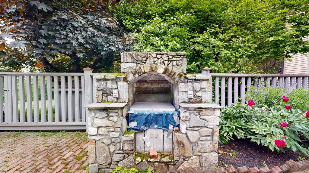 80 Dyer Road Lewiston ME 04240