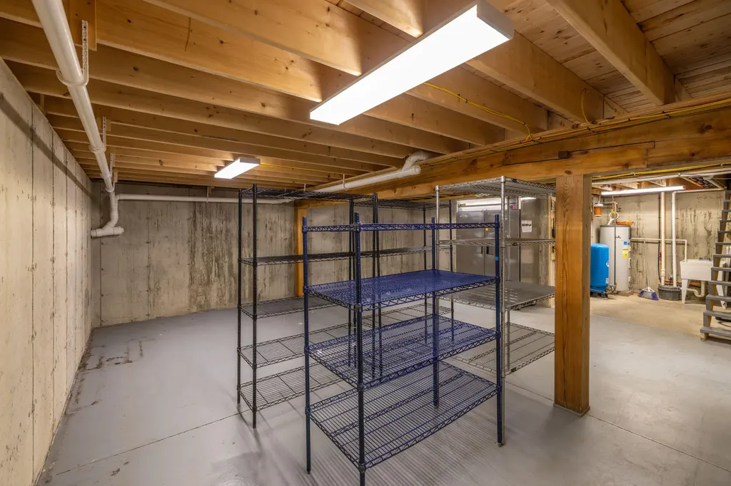 5 Bolin Hill Extension Liberty ME 04949