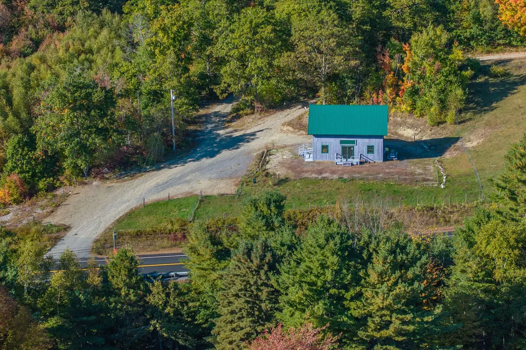 5 Bolin Hill Extension Liberty ME 04949