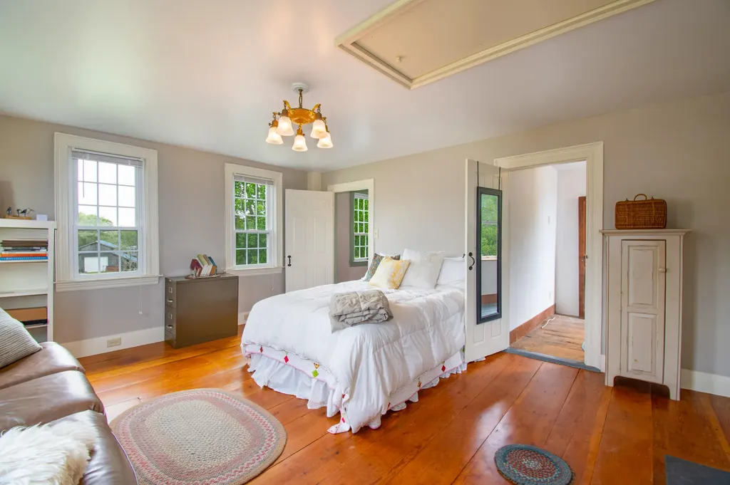 511 Main Road Phippsburg ME 04562