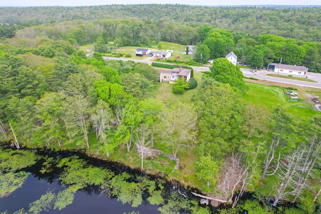 511 Main Road Phippsburg ME 04562