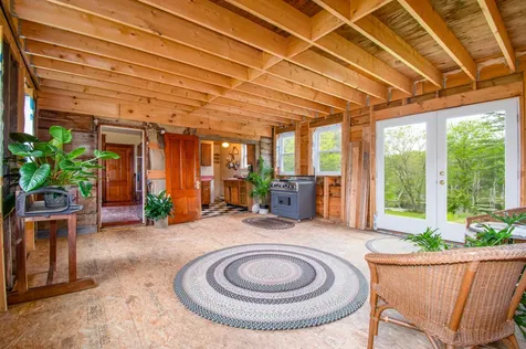 511 Main Road Phippsburg ME 04562