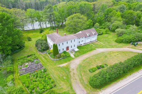511 Main Road Phippsburg ME 04562