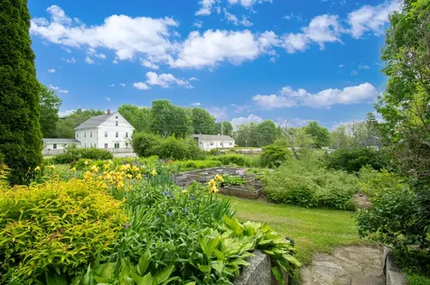 511 Main Road Phippsburg ME 04562