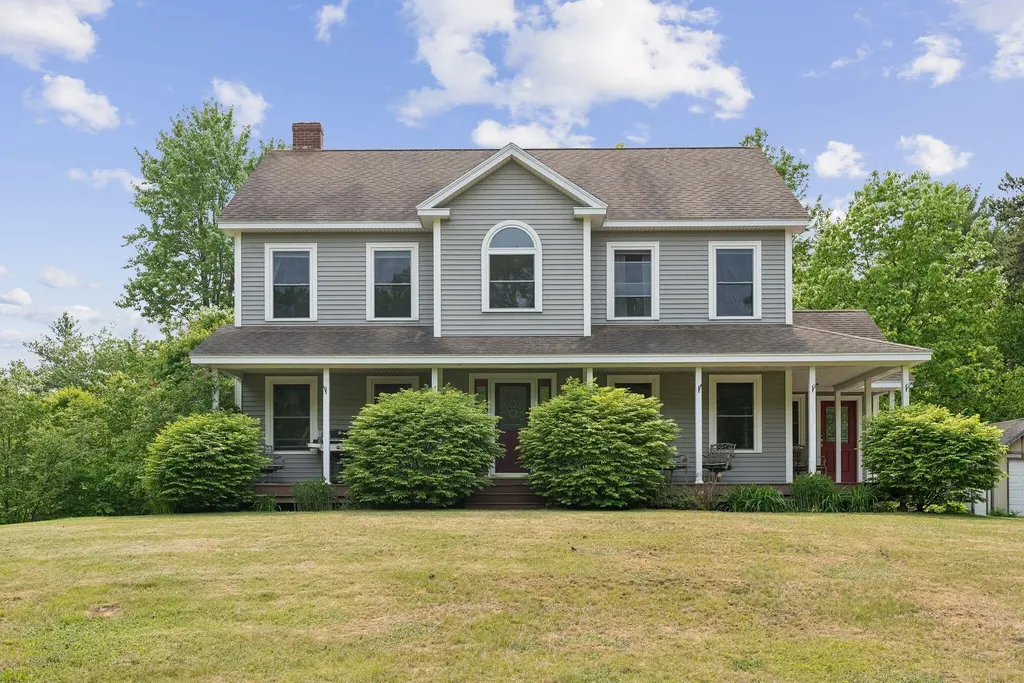 26 Serenity Lane Topsham ME 04086