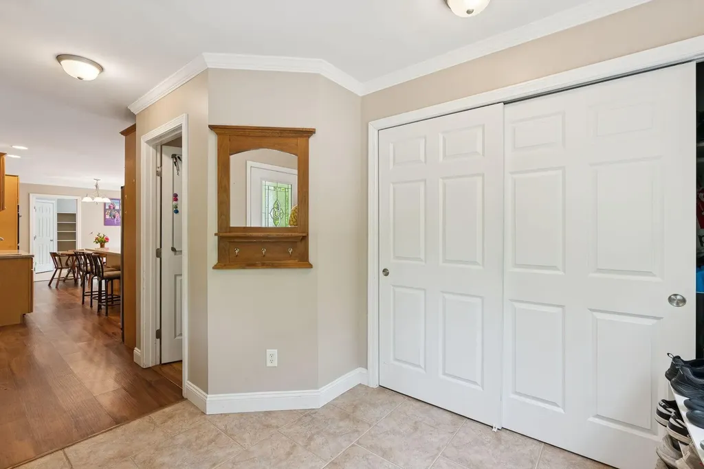 26 Serenity Lane Topsham ME 04086