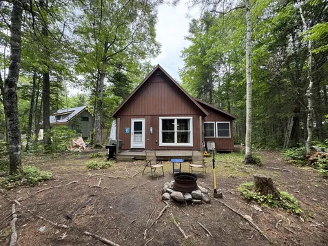 6 Maple Drive Abbot ME 04406