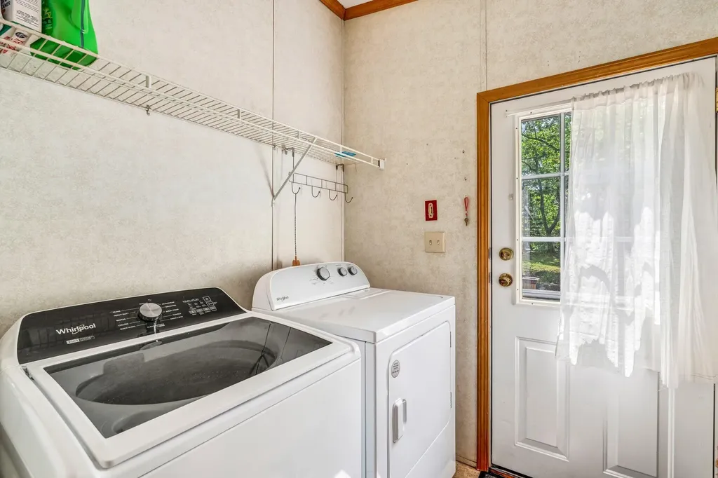 172 N Shore Drive Owls Head ME 04854