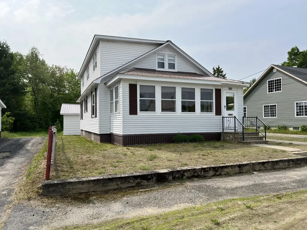 180 Bowdoin Street Millinocket ME 04462