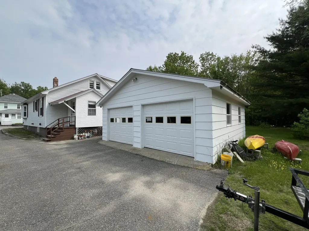 180 Bowdoin Street Millinocket ME 04462