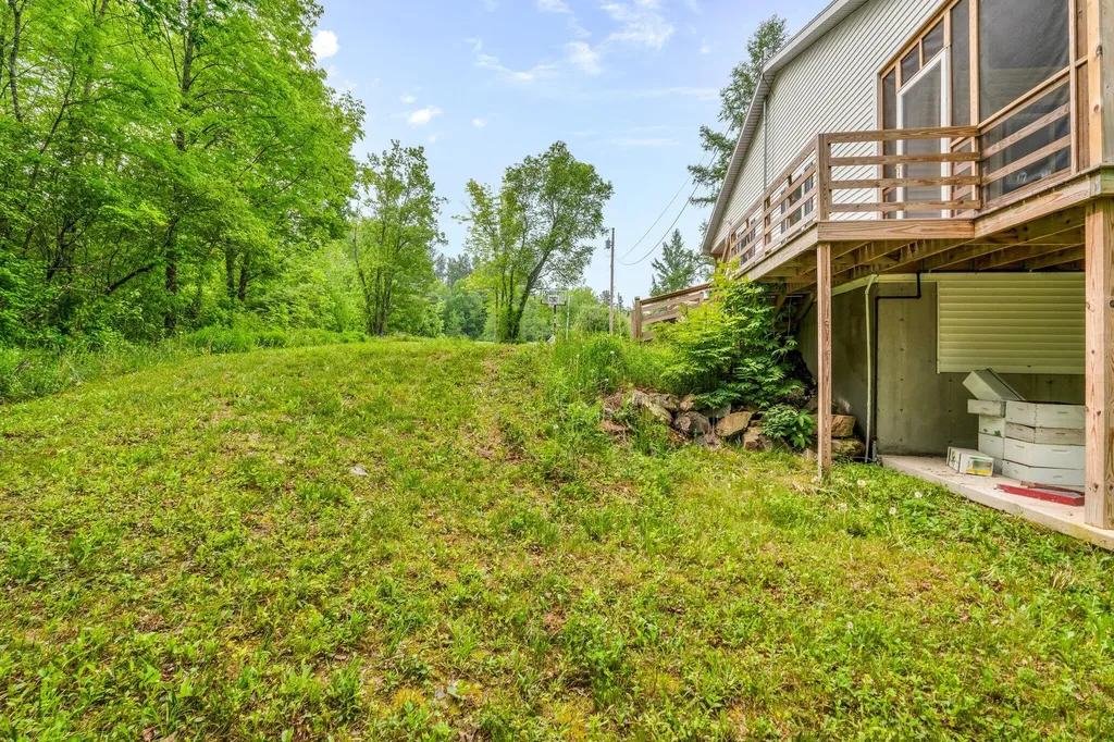 612 Airline Road Amherst ME 04605