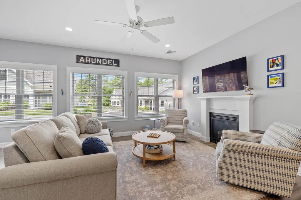 46 Patriot Way Arundel ME 04046