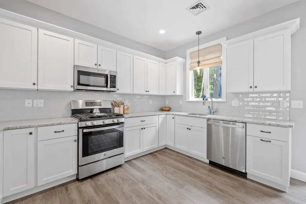 46 Patriot Way Arundel ME 04046