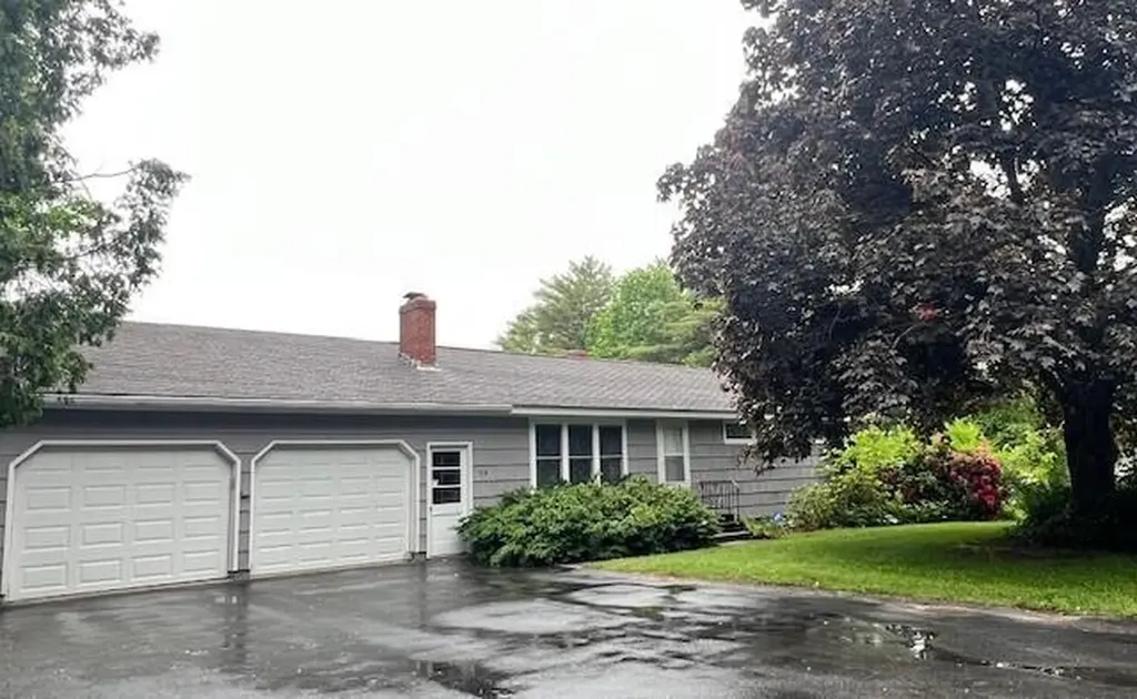 514 Gray Road Windham ME 04062