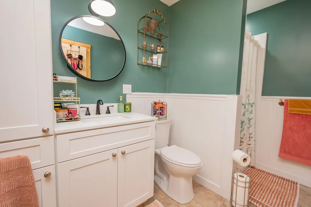 54 Carver Road Milo ME 04463