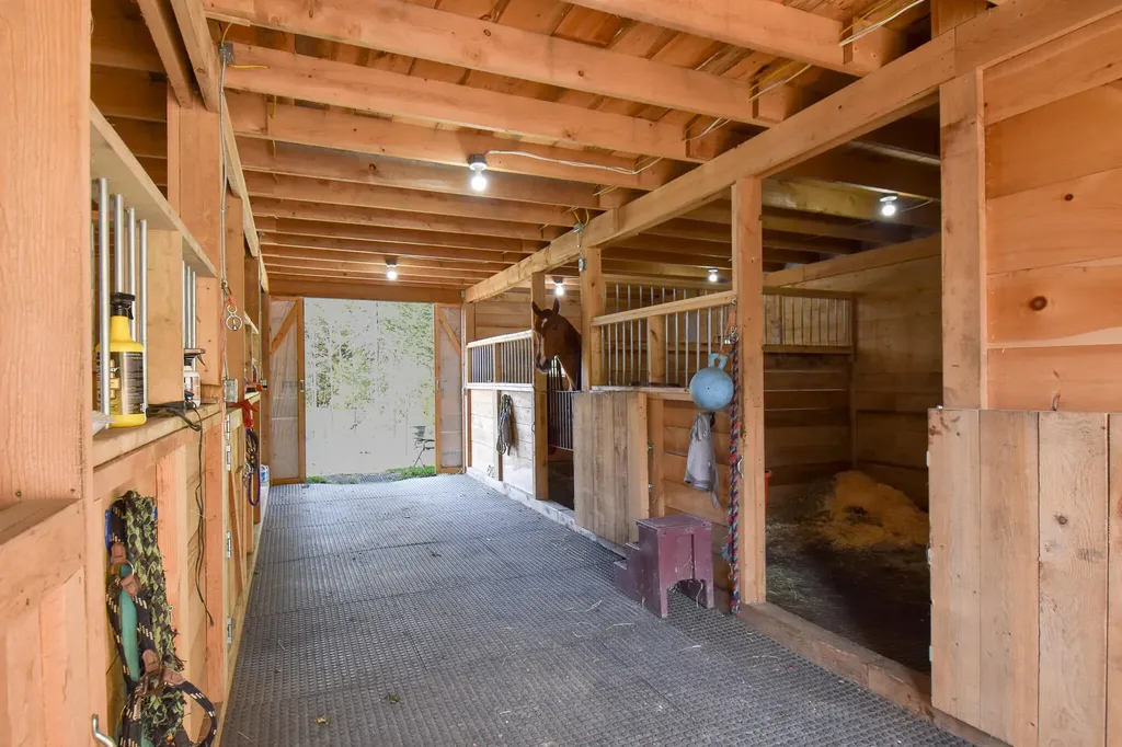 54 Carver Road Milo ME 04463