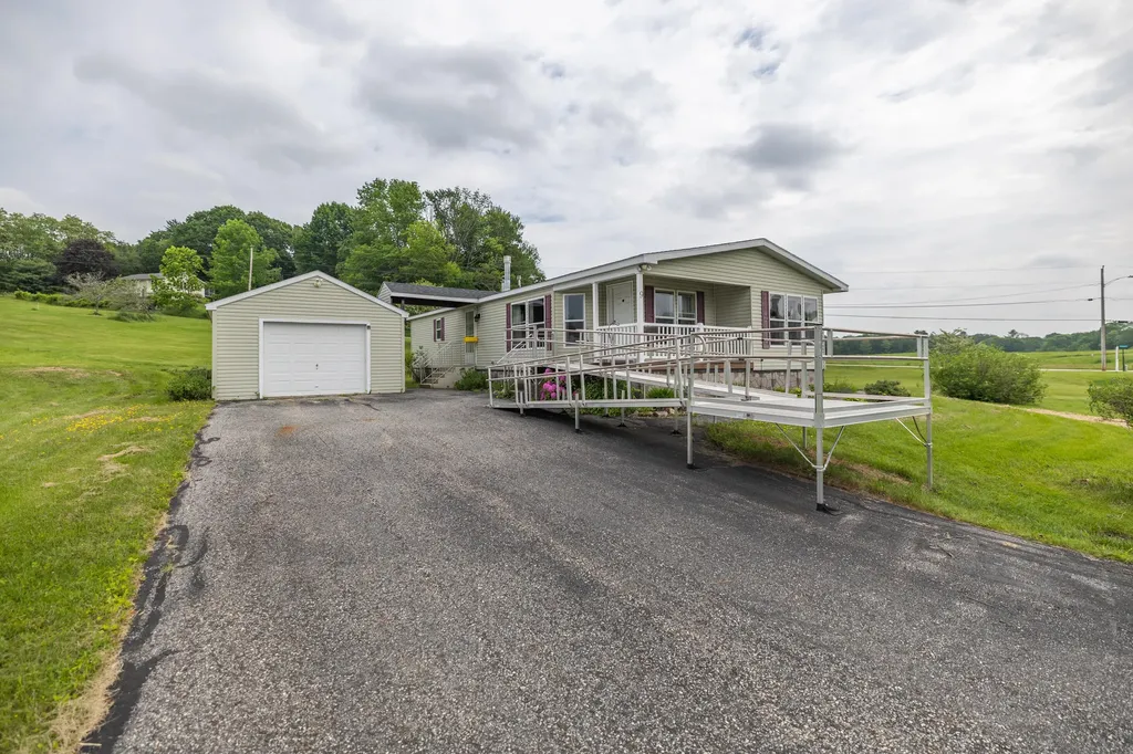 9 Davis Brook Drive Poland ME 04274