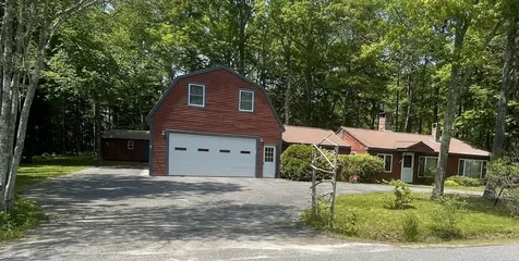 386 Lower Flying Point Road Freeport ME 04032