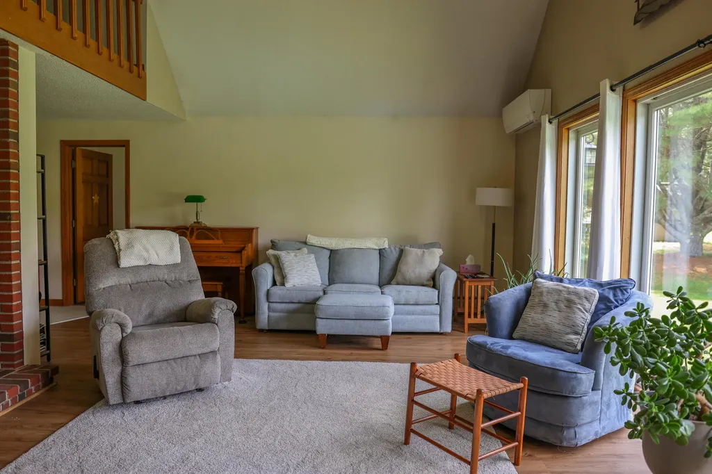 178 Clinton Avenue Winslow ME 04901