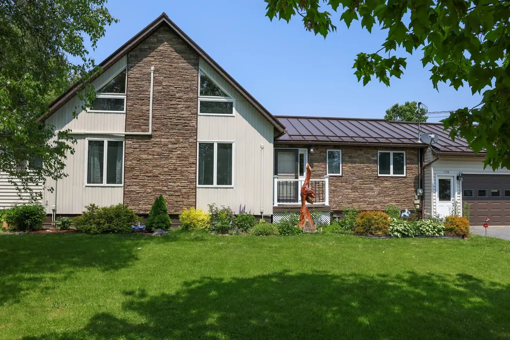 178 Clinton Avenue Winslow ME 04901