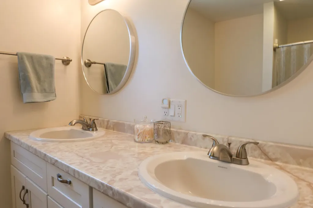 178 Clinton Avenue Winslow ME 04901