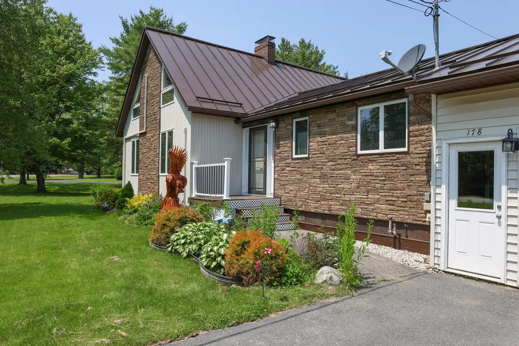 178 Clinton Avenue Winslow ME 04901