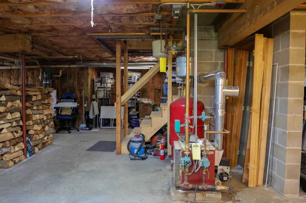 178 Clinton Avenue Winslow ME 04901