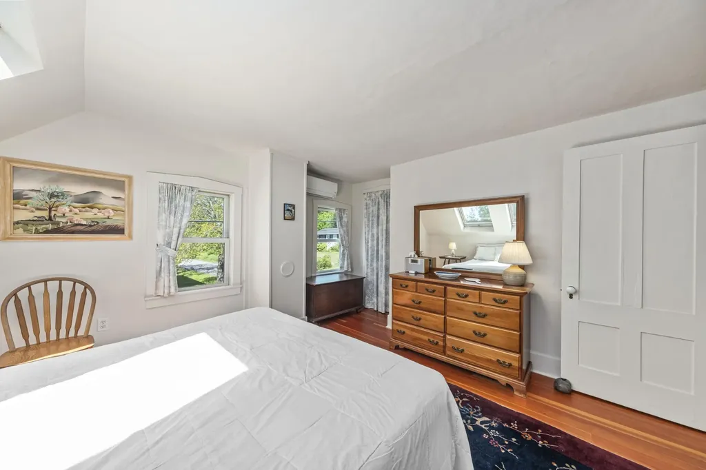 7 Pacific Street Rockland ME 04841