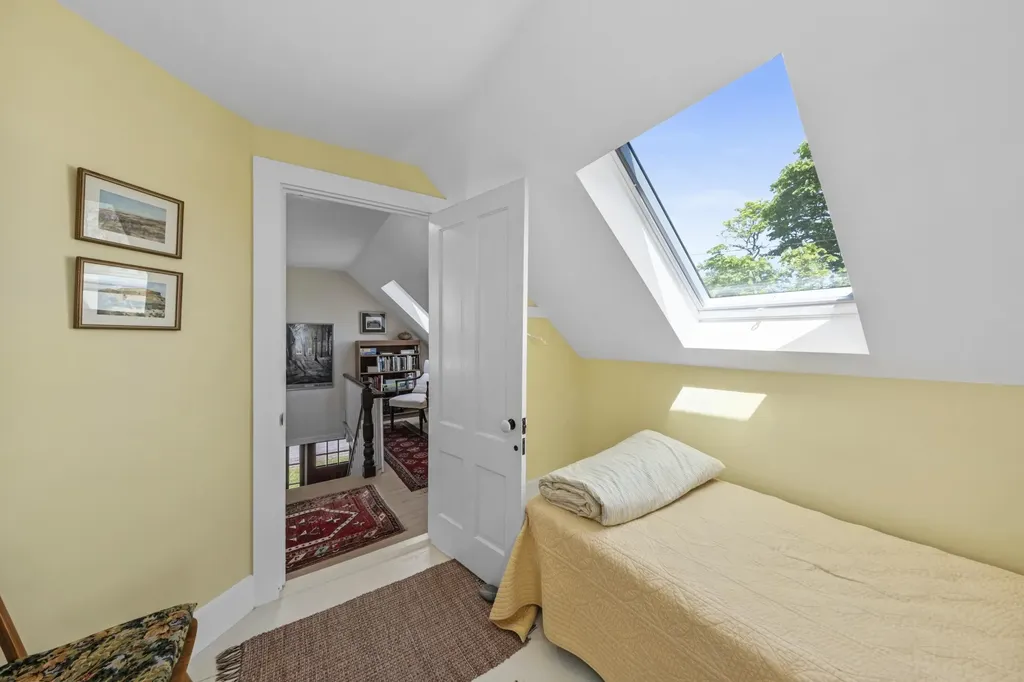 7 Pacific Street Rockland ME 04841
