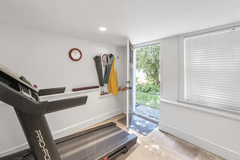 7 Pacific Street Rockland ME 04841